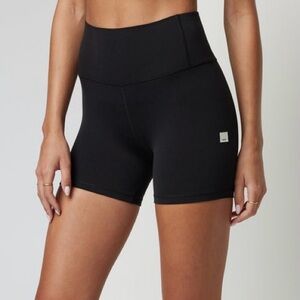 NWT Vuori All The Feels Shorts in Black
